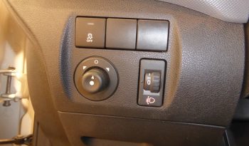 
									PEUGEOT Partner L1 1.6 HDi 75 CV isotermo IR nuevo lleno								