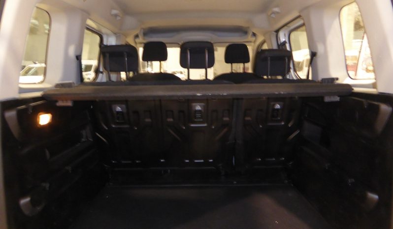 
								PEUGEOT Rifter Active Standard BlueHDi 100 CV lleno									