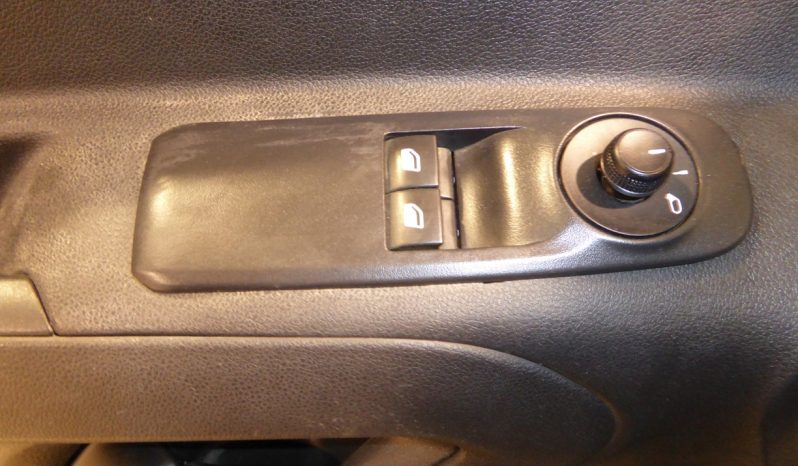 
								PEUGEOT Rifter Active Standard BlueHDi 100 CV lleno									