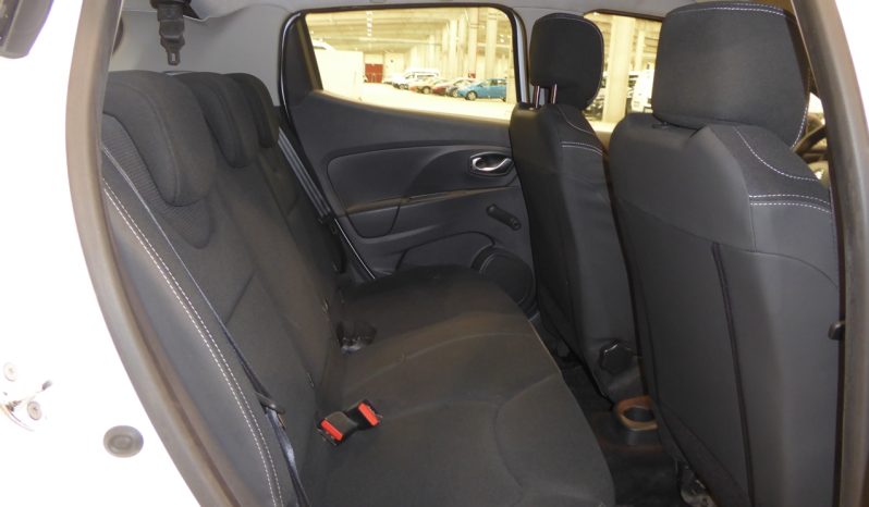 
								Renault Clio Business SCe  70CV lleno									