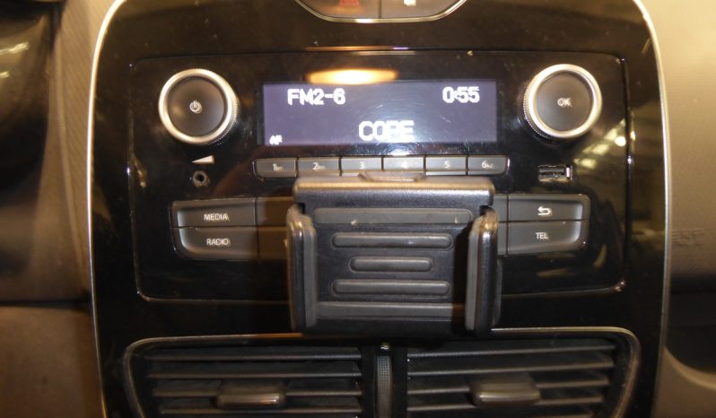 
								Renault Clio Business SCe  70CV lleno									