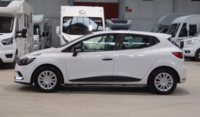 
								Renault Clio Business SCe  70CV lleno									