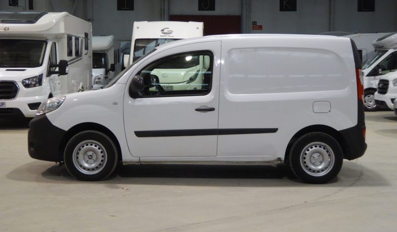 
								RENAULT Kangoo Furgon Profesional dCi 55kW 75CV Euro 6 lleno									
