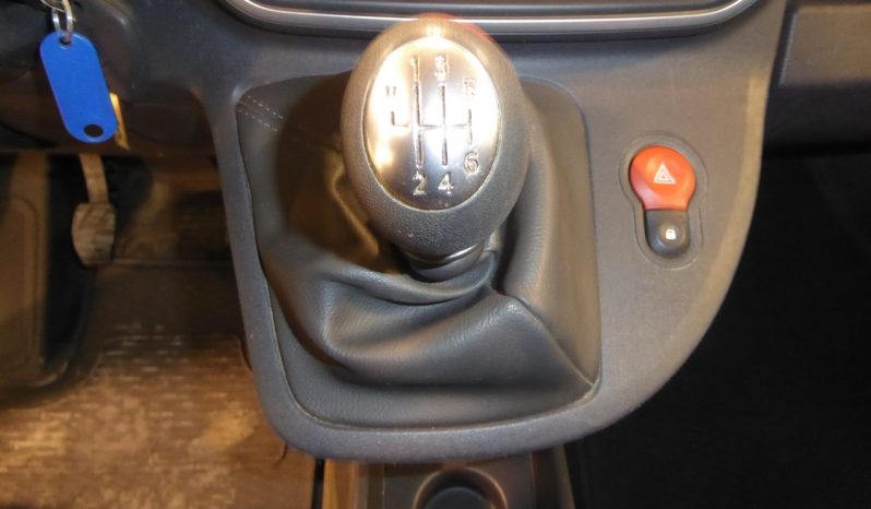 
								RENAULT Kangoo Maxi 2p dCi 95CV E6 lleno									