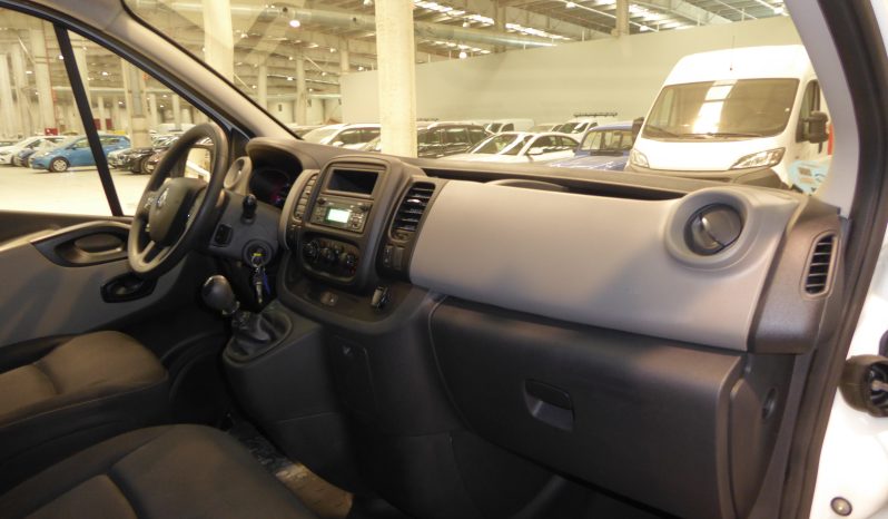 
								Renault Trafic Furgon 27 L1H1 Energy BluedCi 120 cv lleno									