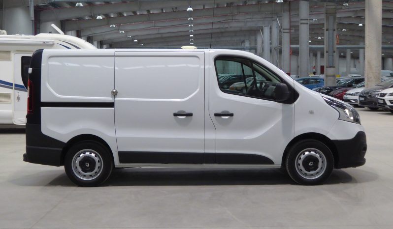 
								Renault Trafic Furgon 27 L1H1 Energy BluedCi 120 cv lleno									
