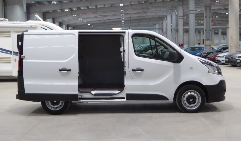 
								Renault Trafic Furgon 27 L1H1 Energy BluedCi 120 cv lleno									