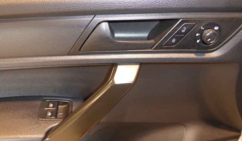 
								Volkswagen Caddy COMBI 1.4 TGI 81kW BM lleno									