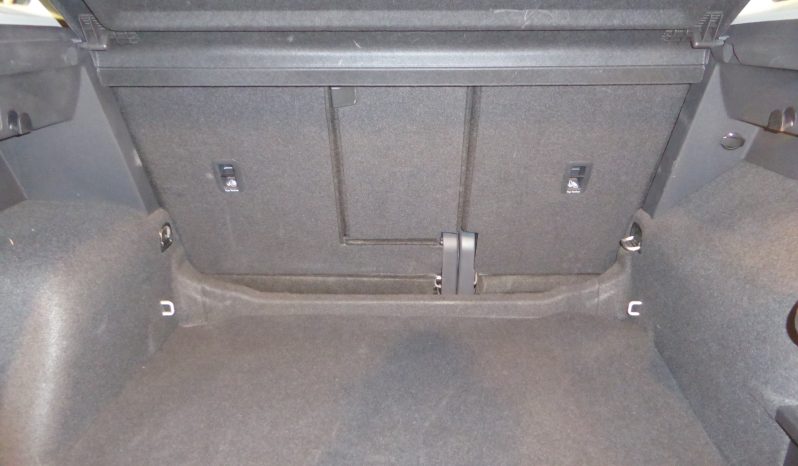 
								Volkswagen Tiguan Life 2.0 TDI, 150CV lleno									