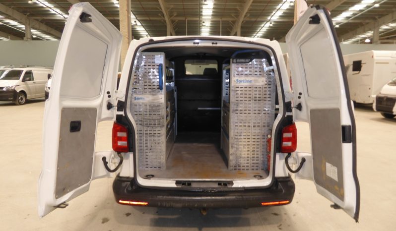 
								Volkswagen Transporter Furgon Corto TM 2.0 TDI 150CV, 4 motion lleno									