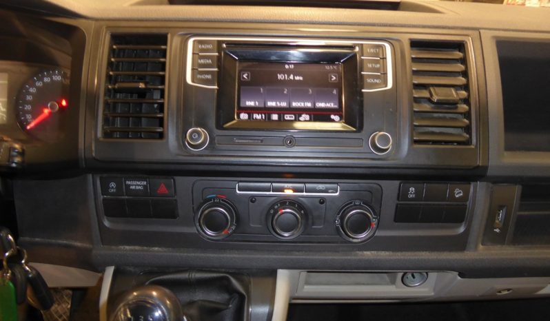 
								Volkswagen Transporter Furgon Corto TM 2.0 TDI 150CV, 4 motion lleno									