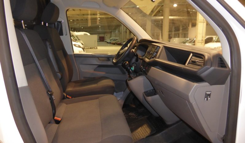 
								Volkswagen Transporter Furgon Corto TM 2.0 TDI 150CV, 4 motion lleno									