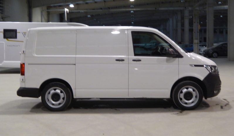 
								Volkswagen Transporter Furgon Corto TM 2.0 TDI 150CV, 4 motion lleno									
