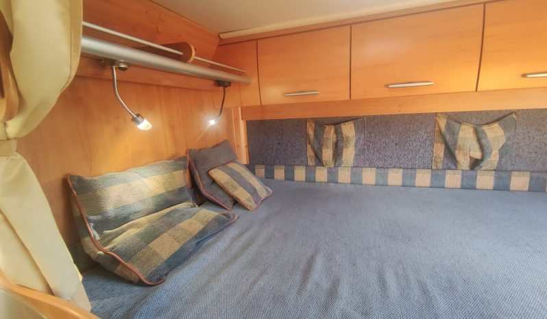 
								CAMPER HYMER ERIBA VAN PERFILADA COMPACTA 6 MTS CAMA TRANSVERSAL + MALETERO lleno									