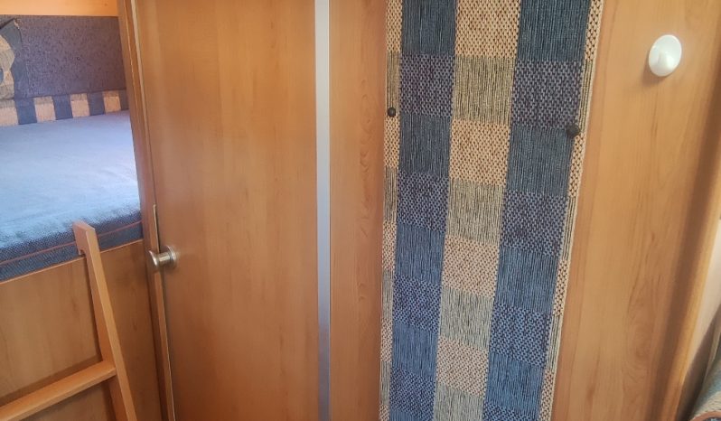 
								CAMPER HYMER ERIBA VAN PERFILADA COMPACTA 6 MTS CAMA TRANSVERSAL + MALETERO lleno									