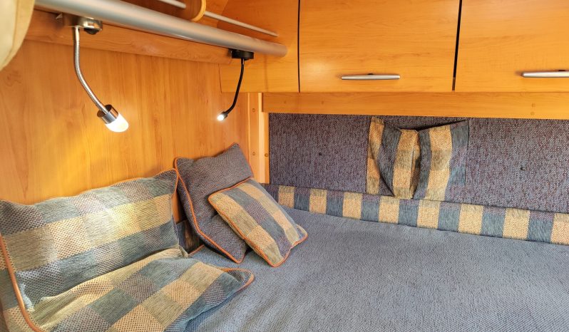 
								CAMPER HYMER ERIBA VAN PERFILADA COMPACTA 6 MTS CAMA TRANSVERSAL + MALETERO lleno									