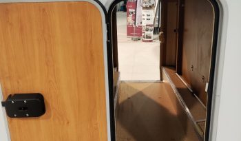 
									CAMPER HYMER ERIBA VAN PERFILADA COMPACTA 6 MTS CAMA TRANSVERSAL + MALETERO lleno								