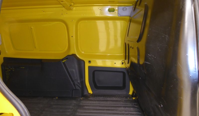 
								RENAULT Kangoo Maxi 2p dCi 90CV E6 lleno									