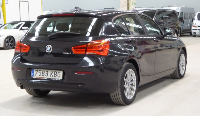
								BMW Serie 1, 116D 116cv lleno									