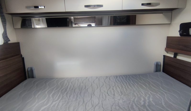 
								BENIMAR TESSORO 440 UP PERFILADA COMPACTA POCOS KMS. lleno									