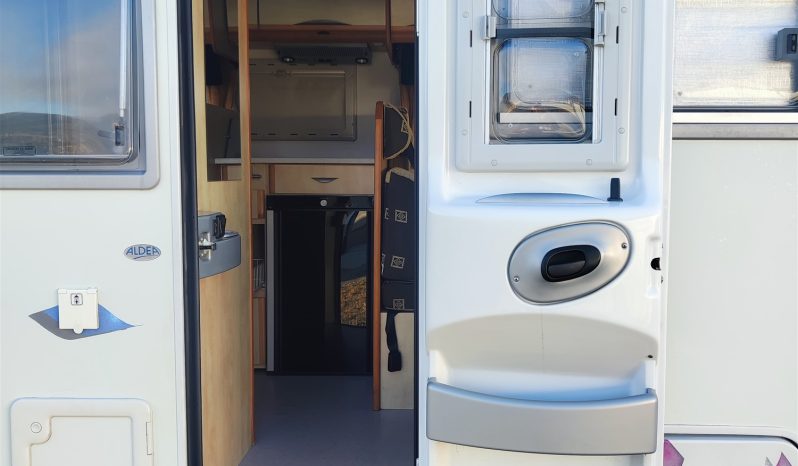 
								AUTOSTAR INTEGRAL GAMA ALTA, CAMA TRANSVERSAL + MALETERO lleno									