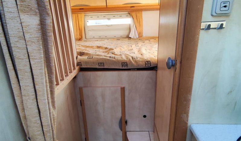 
								AUTOSTAR INTEGRAL GAMA ALTA, CAMA TRANSVERSAL + MALETERO lleno									