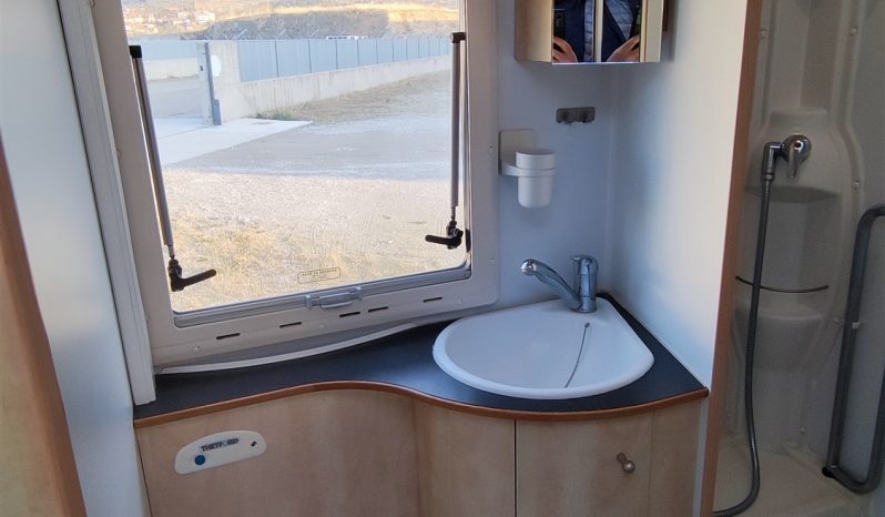 
								AUTOSTAR INTEGRAL GAMA ALTA, CAMA TRANSVERSAL + MALETERO lleno									