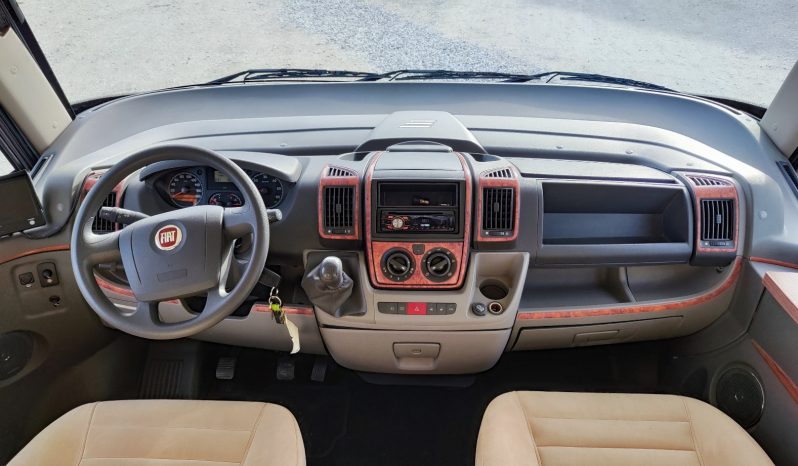 
								HYMER ERIBA 678, 160 CVS. INTEGRAL GAMA ALTA CAMAS PARALELAS lleno									