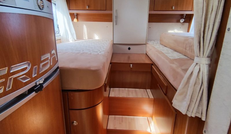 
								HYMER ERIBA 678, 160 CVS. INTEGRAL GAMA ALTA CAMAS PARALELAS lleno									
