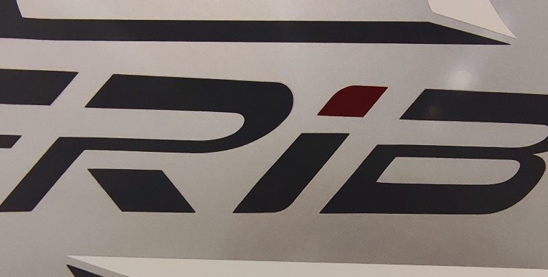 
								HYMER ERIBA 678, 160 CVS. INTEGRAL GAMA ALTA CAMAS PARALELAS lleno									