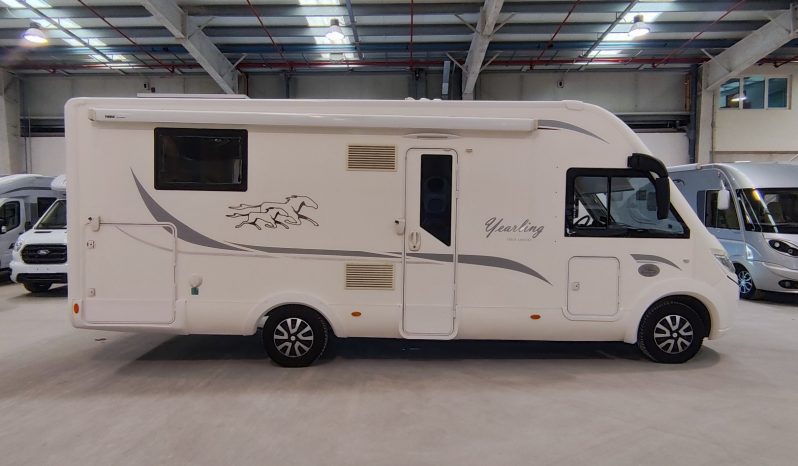
								MCLOUIS NEVIS 880 SERIE LIMITADA YEARLING 881 INTEGRAL GAMA ALTA CAMA ISLA lleno									
