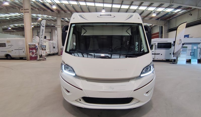 
								MCLOUIS NEVIS 880 SERIE LIMITADA YEARLING 881 INTEGRAL GAMA ALTA CAMA ISLA lleno									