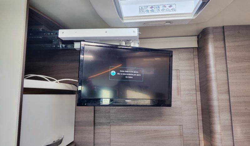 
								MCLOUIS NEVIS 880 SERIE LIMITADA YEARLING 881 INTEGRAL GAMA ALTA CAMA ISLA lleno									