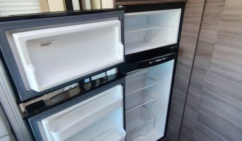 
									MCLOUIS NEVIS 880 SERIE LIMITADA YEARLING 881 INTEGRAL GAMA ALTA CAMA ISLA lleno								