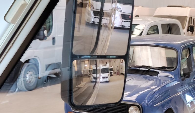 
								MCLOUIS NEVIS 880 SERIE LIMITADA YEARLING 881 INTEGRAL GAMA ALTA CAMA ISLA lleno									