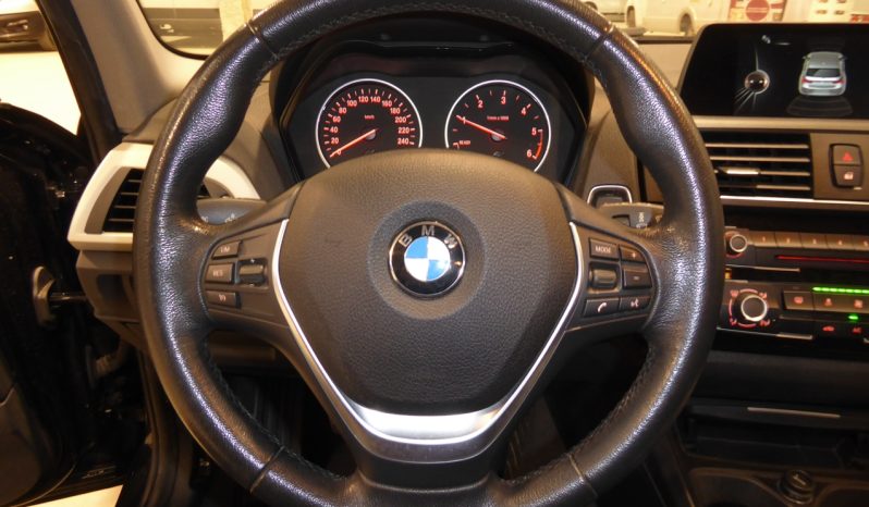 
								BMW Serie 1, 116D 116cv lleno									