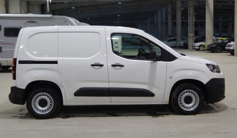 
								CITROEN BERLINGO Talla M BlueHDi 100 CV CONTROL lleno									