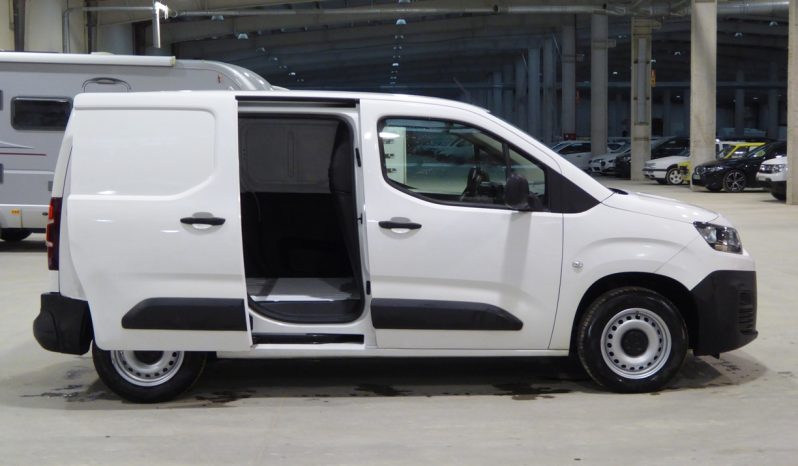 
								CITROEN BERLINGO Talla M BlueHDi 100 CV CONTROL lleno									