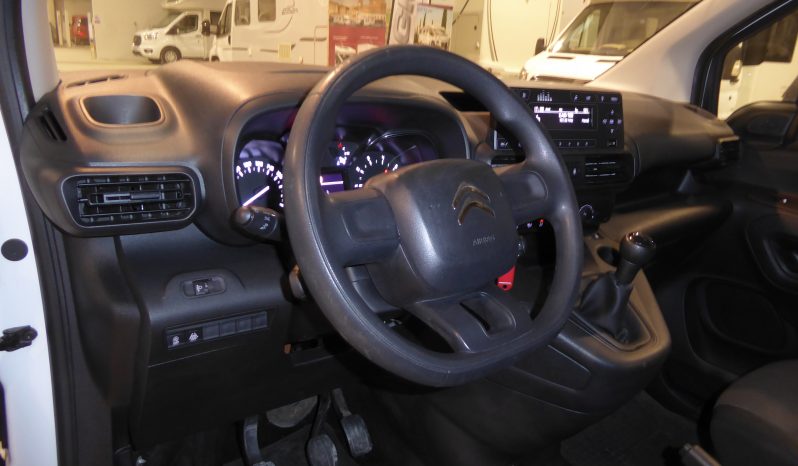 
								CITROEN Berlingo Talla M BlueHDi 100 LIVE L1H1 lleno									