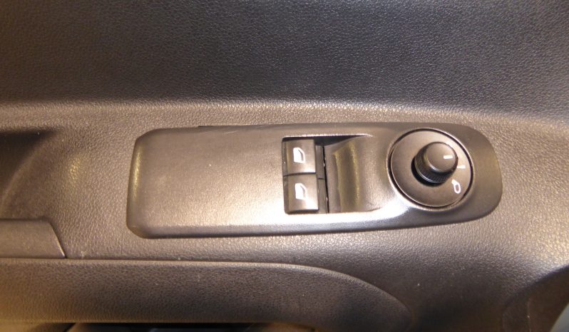 
								CITROEN Berlingo Talla M BlueHDi 100 LIVE L1H1 lleno									