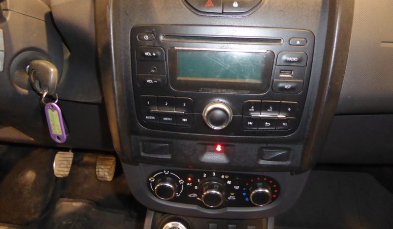 
								Dacia Duster 4X4 Essential Blue dCi 110CV lleno									