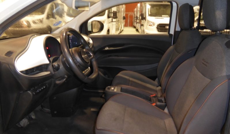 
								FIAT 500 Icon Hb 320km 118CV van 2 plazas lleno									