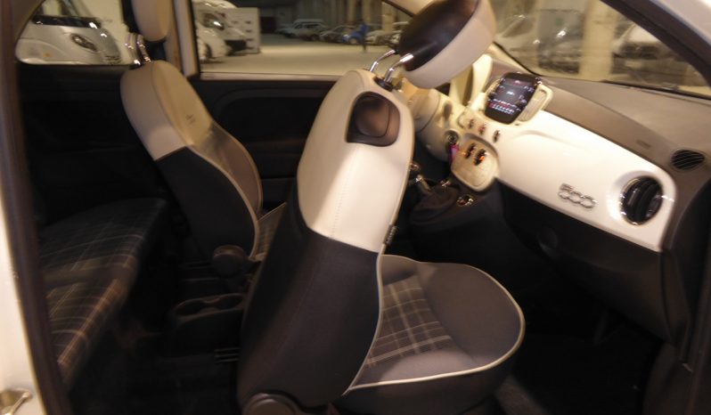 
								Fiat 500 Lounge 1.2 8v 51KW 69 CV GLP lleno									