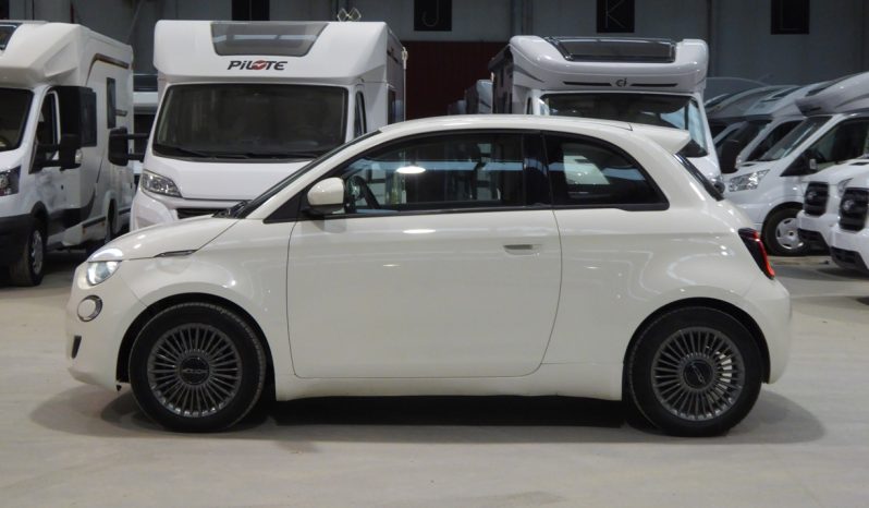 
								FIAT 500 Icon Hb 320km 118CV van 2 plazas lleno									