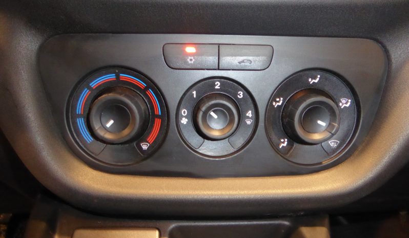 
								Fiat Doblo 1.6 Mjet 105 CV maxi L2 CAJA ABIERTA lleno									