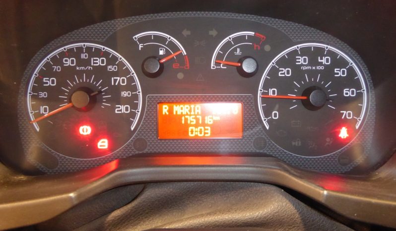 
								FIAT Fiorino Cargo Base 1.3 Mjet 75 CV lleno									