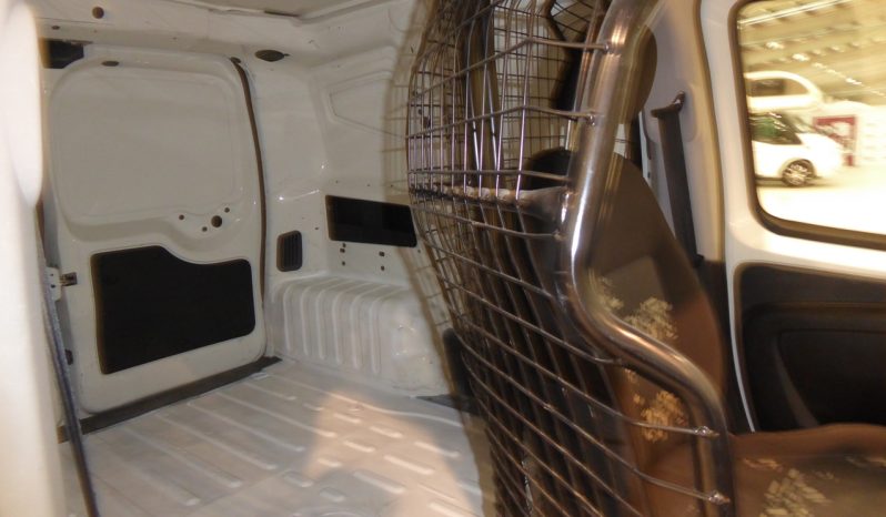 
								FIAT Fiorino Cargo Base 1.3 Mjet 75 CV lleno									