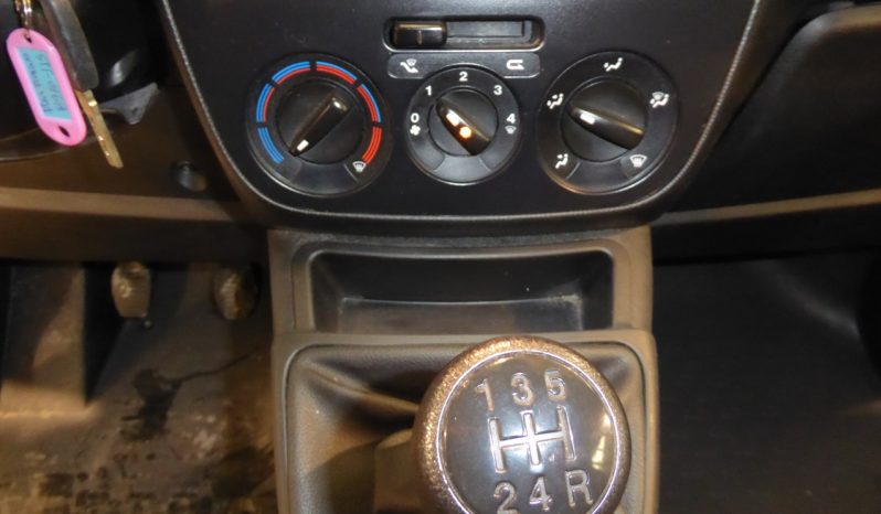 
								FIAT Fiorino Cargo Base 1.3 Mjet 75 CV lleno									