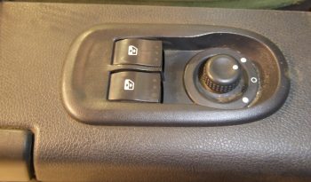 
									Nissan NV400 Chasis L4 3500 RG dCi 165cv lleno								