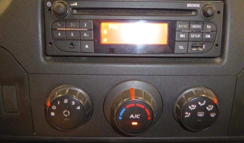 
								Nissan NV400 Chasis L4 3500 RG dCi 165cv lleno									